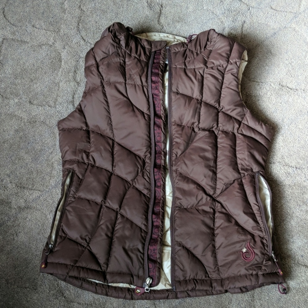 Isis Down Vest